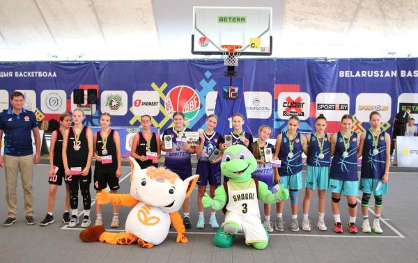 ⛹️‍♀️В категории «Девушки U-13» обладателями главного приза стали «Hoopers»