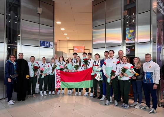 💐 Призеры III Игр стран СНГ прилетели в Минск